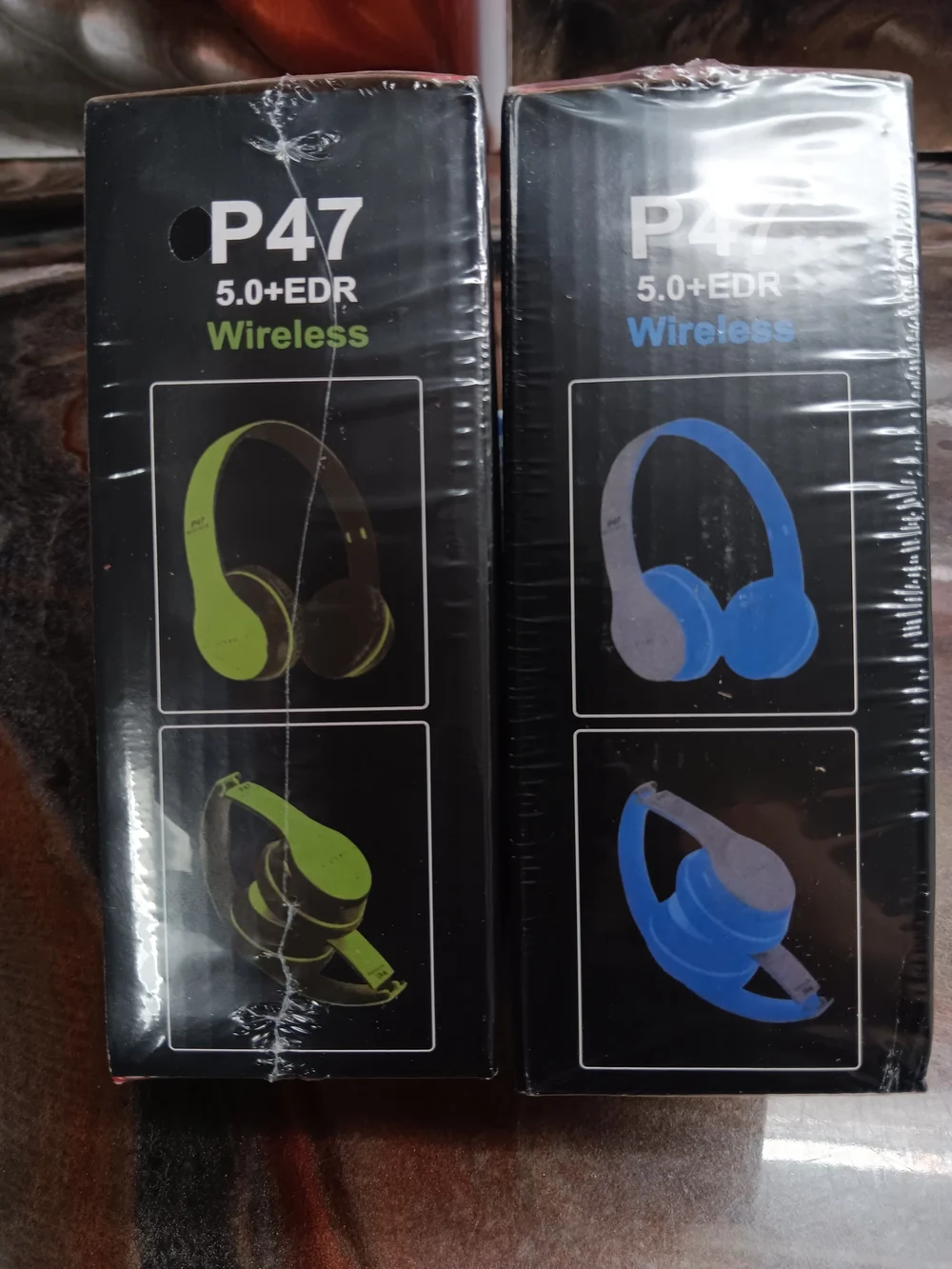 47 Wireless Headphones - Blue and Green